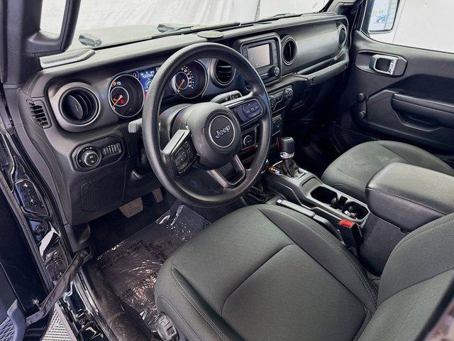 used 2021 Jeep Gladiator car, priced at $32,399