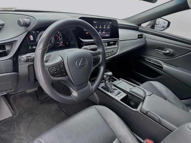 used 2022 Lexus ES 300h car, priced at $28,600