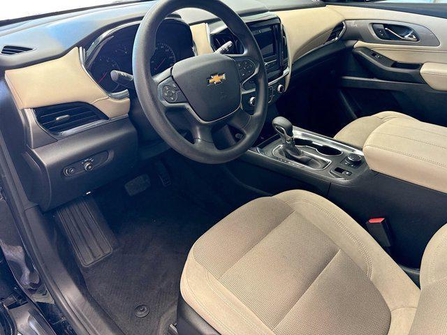 used 2022 Chevrolet Traverse car, priced at $23,180