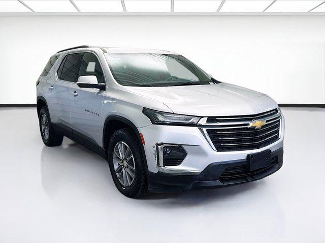 used 2022 Chevrolet Traverse car, priced at $28,043