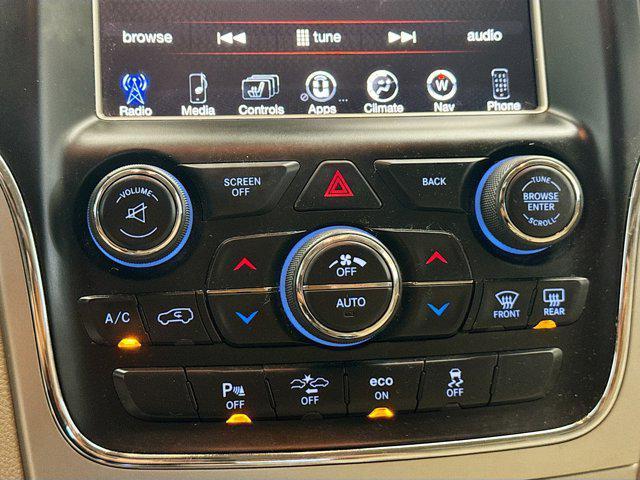 used 2015 Jeep Grand Cherokee car, priced at $15,850