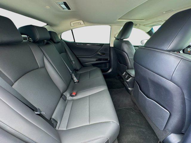 used 2024 Lexus ES 350 car, priced at $35,880