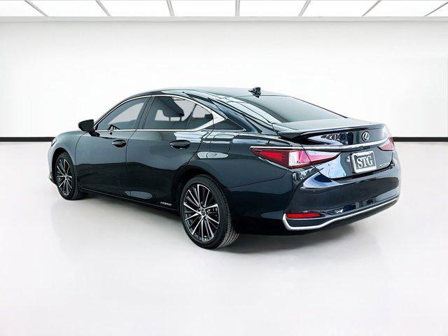 used 2022 Lexus ES 300h car, priced at $35,150