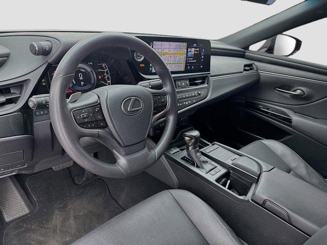 used 2022 Lexus ES 300h car, priced at $35,150