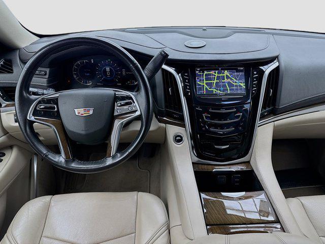 used 2020 Cadillac Escalade ESV car, priced at $35,050