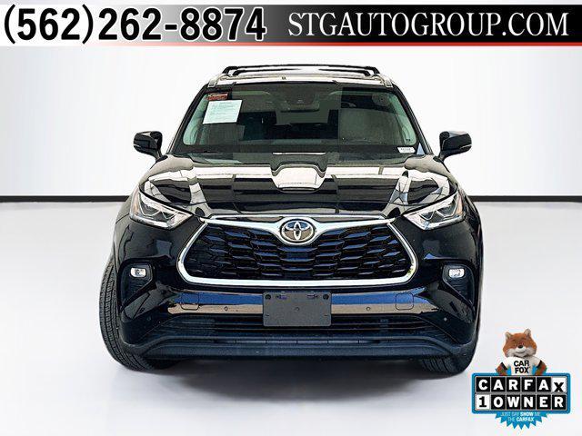 used 2021 Toyota Highlander car, priced at $33,399