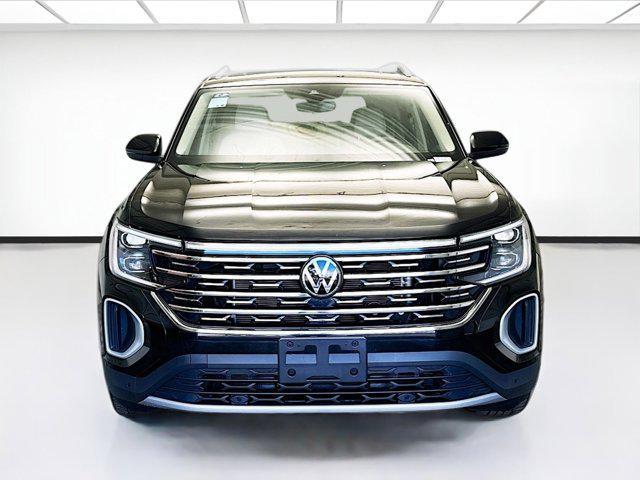 used 2024 Volkswagen Atlas car, priced at $39,450