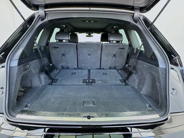 used 2018 Audi Q7 car