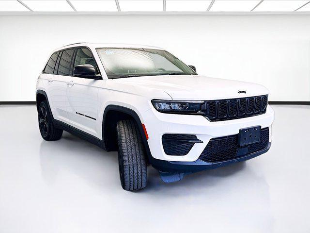 used 2023 Jeep Grand Cherokee car, priced at $27,687