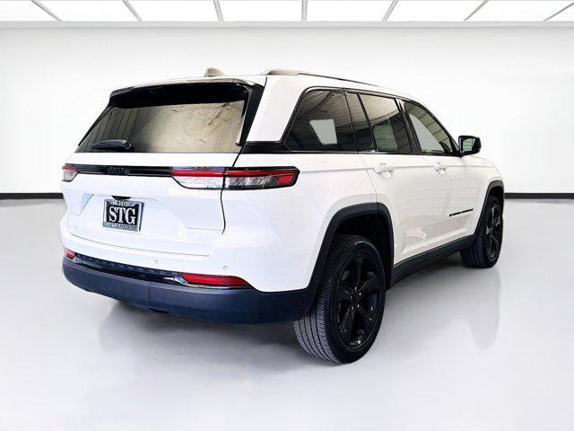 used 2023 Jeep Grand Cherokee car, priced at $27,687