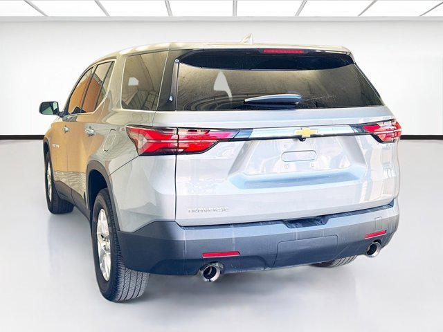 used 2023 Chevrolet Traverse car, priced at $27,348