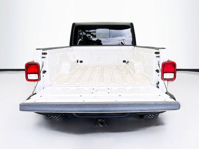 used 2022 Jeep Gladiator car, priced at $35,772