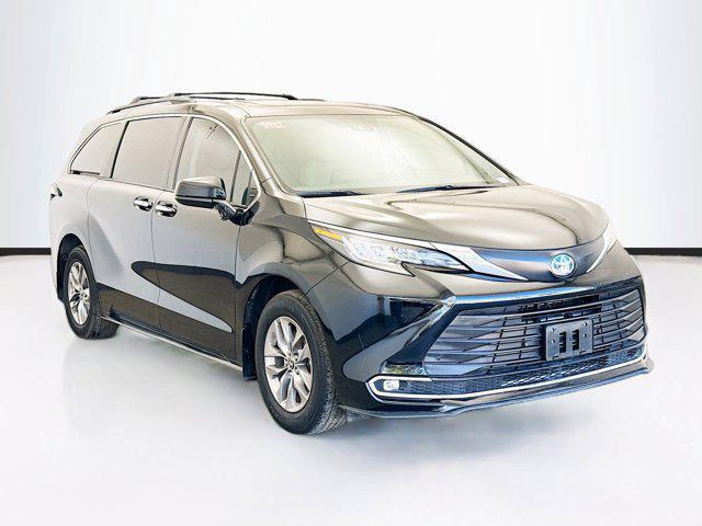 used 2022 Toyota Sienna car, priced at $40,850