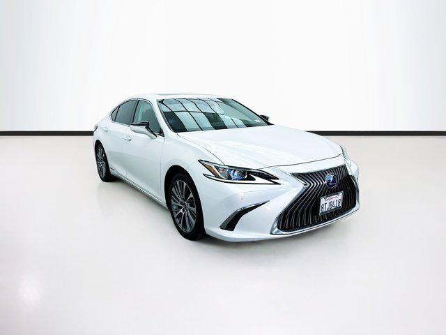 used 2020 Lexus ES 300h car, priced at $29,880