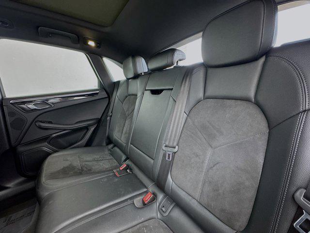 used 2019 Porsche Macan car