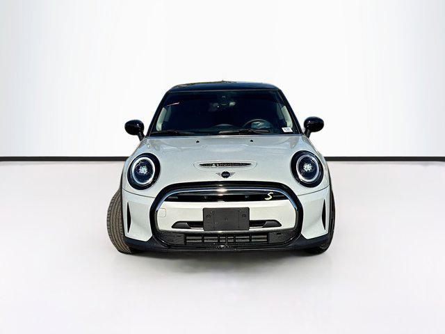 used 2022 MINI Hardtop car, priced at $21,288