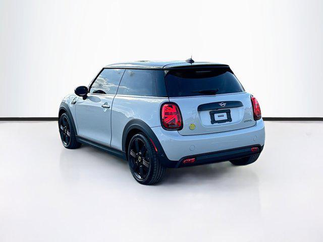 used 2022 MINI Hardtop car, priced at $21,288