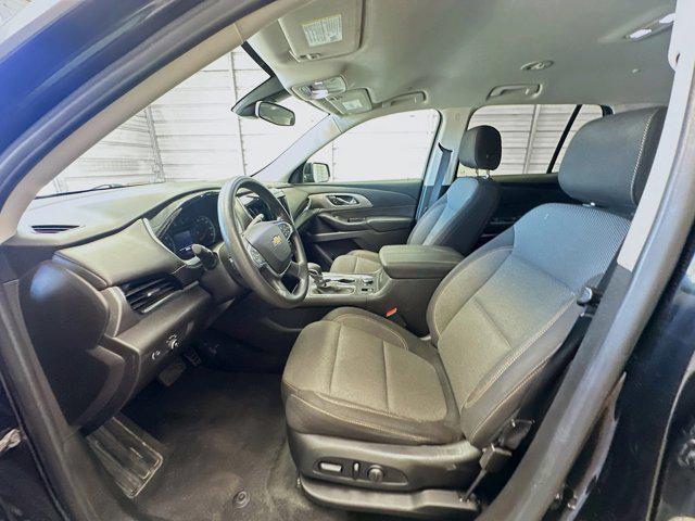 used 2021 Chevrolet Traverse car, priced at $21,188