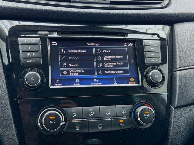 used 2019 Nissan Rogue car, priced at $10,999