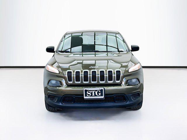 used 2015 Jeep Cherokee car, priced at $5,788