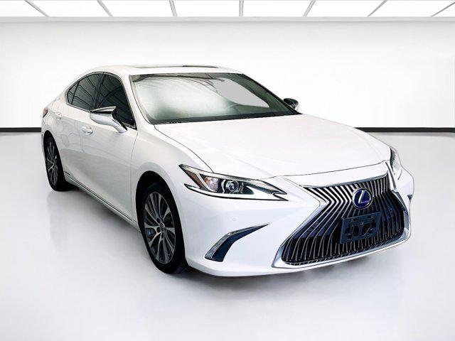 used 2021 Lexus ES 300h car, priced at $31,410