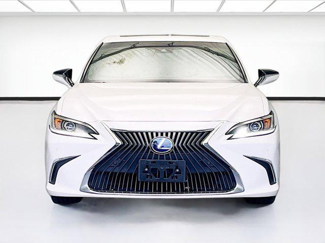 used 2021 Lexus ES 300h car, priced at $31,410