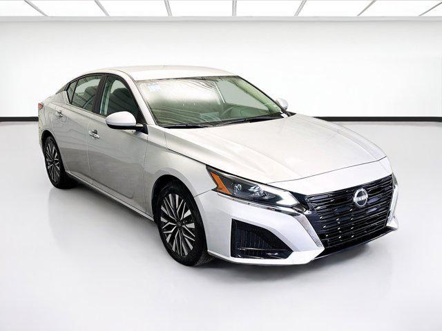 used 2023 Nissan Altima car, priced at $18,267