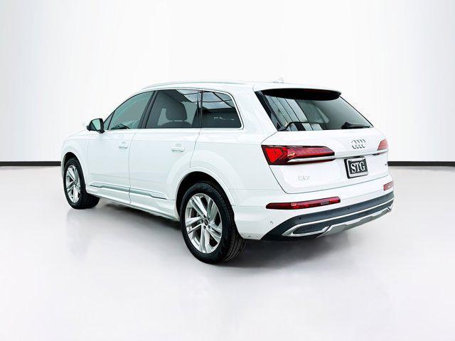 used 2023 Audi Q7 car, priced at $37,850