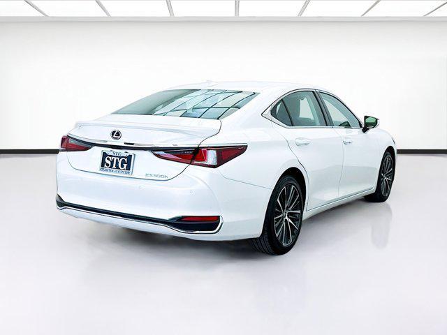 used 2024 Lexus ES 300h car, priced at $37,999