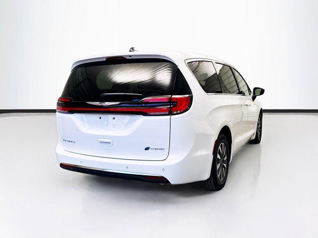 used 2024 Chrysler Pacifica Hybrid car, priced at $32,849