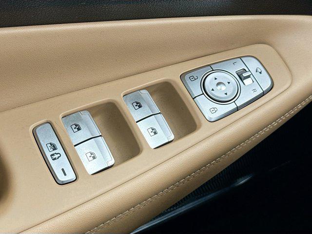 used 2023 Hyundai Santa Fe car, priced at $26,875