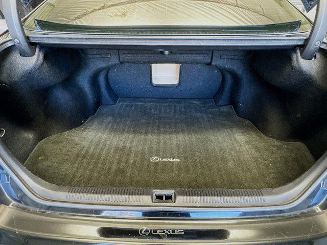 used 2011 Lexus ES 350 car, priced at $7,888