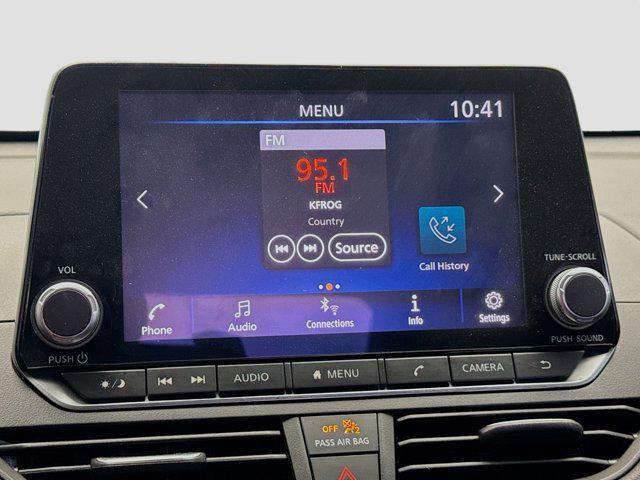 used 2022 Nissan Altima car