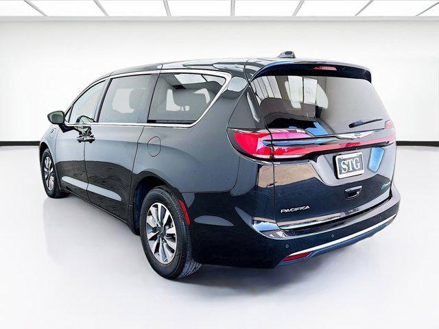 used 2022 Chrysler Pacifica Hybrid car, priced at $23,288