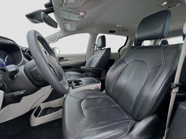 used 2022 Chrysler Pacifica Hybrid car, priced at $23,288