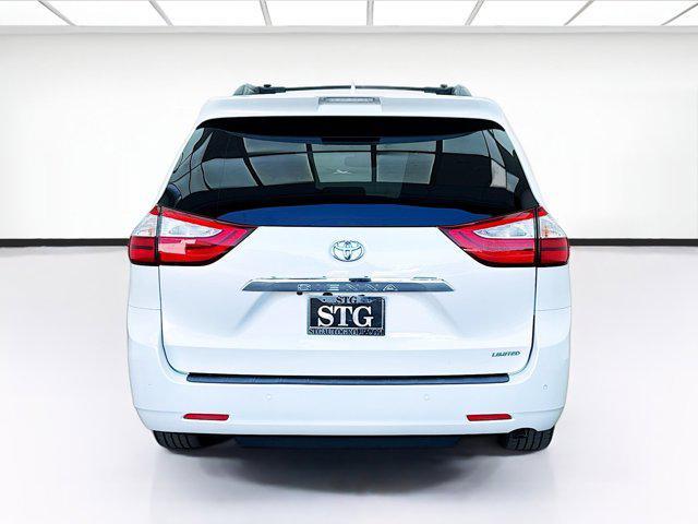 used 2019 Toyota Sienna car, priced at $37,488
