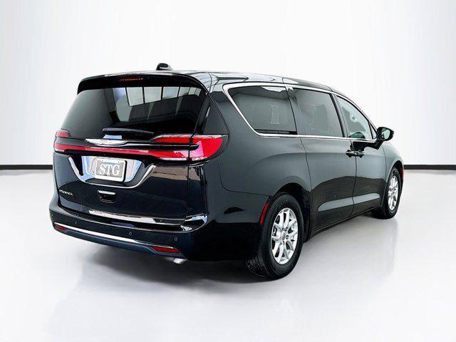 used 2023 Chrysler Pacifica car, priced at $24,555