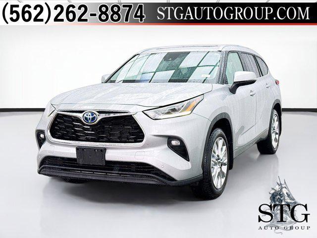 used 2022 Toyota Highlander Hybrid car, priced at $45,381