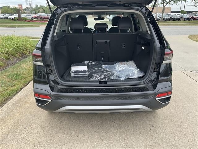 new 2025 Volkswagen Taos car, priced at $37,726