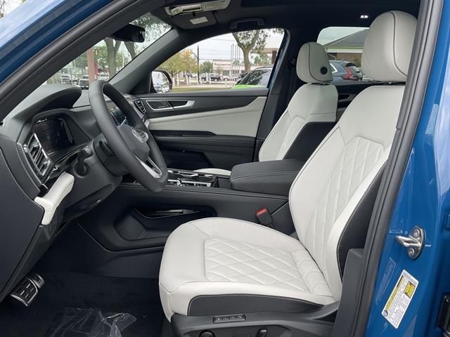 new 2026 Volkswagen Atlas Cross Sport car, priced at $53,510