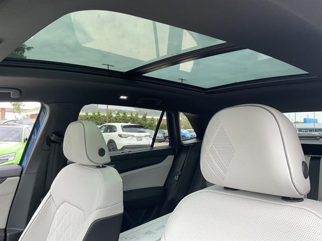 new 2026 Volkswagen Atlas Cross Sport car, priced at $53,510