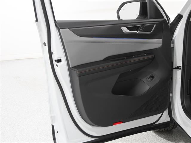 used 2025 Volkswagen Atlas car, priced at $40,000