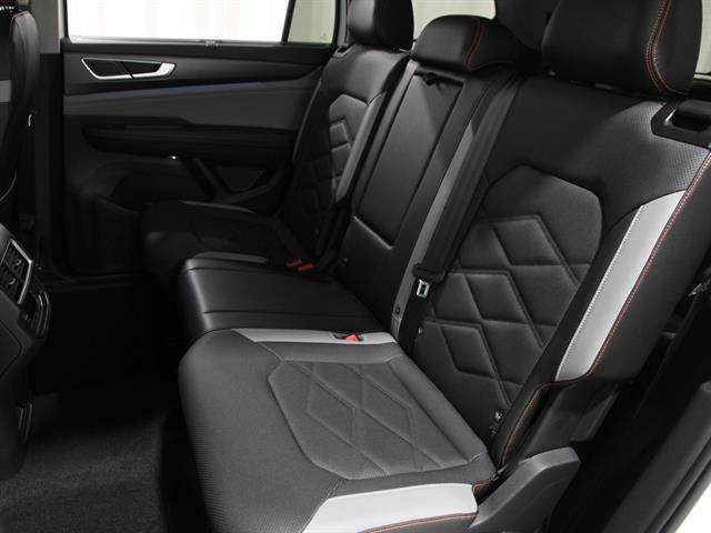 used 2025 Volkswagen Atlas car, priced at $40,000