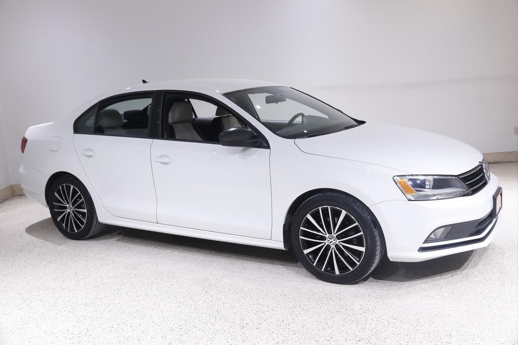 used 2016 Volkswagen Jetta car, priced at $13,995