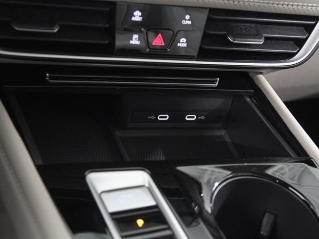 used 2024 Volkswagen Atlas car, priced at $30,595