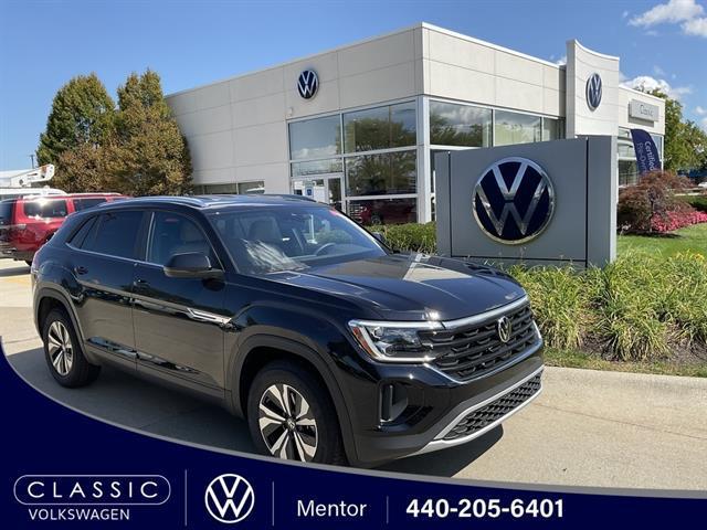 new 2026 Volkswagen Atlas Cross Sport car, priced at $40,193