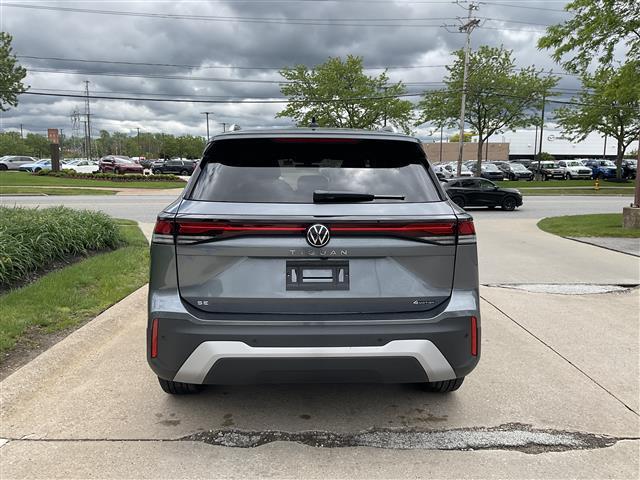 new 2025 Volkswagen Tiguan car, priced at $36,121