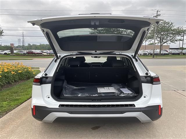 new 2025 Volkswagen Tiguan car, priced at $36,589