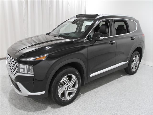 used 2022 Hyundai Santa Fe car, priced at $24,999