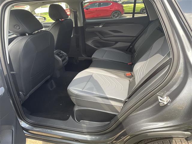 new 2025 Volkswagen Tiguan car, priced at $34,811